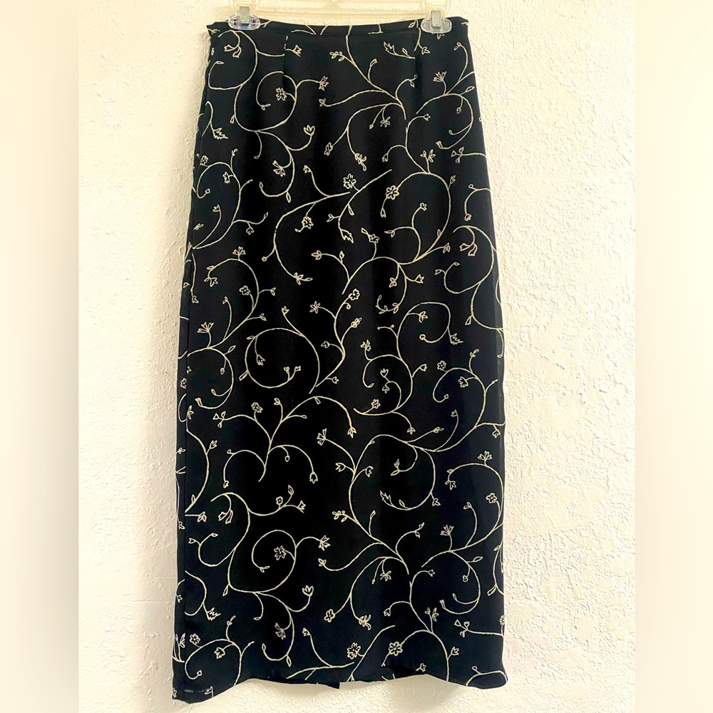 Old Navy Floral Midi Skirt
